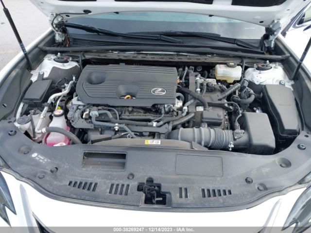 Photo 9 VIN: 58AGA1C13NU018373 - LEXUS ES 300H 