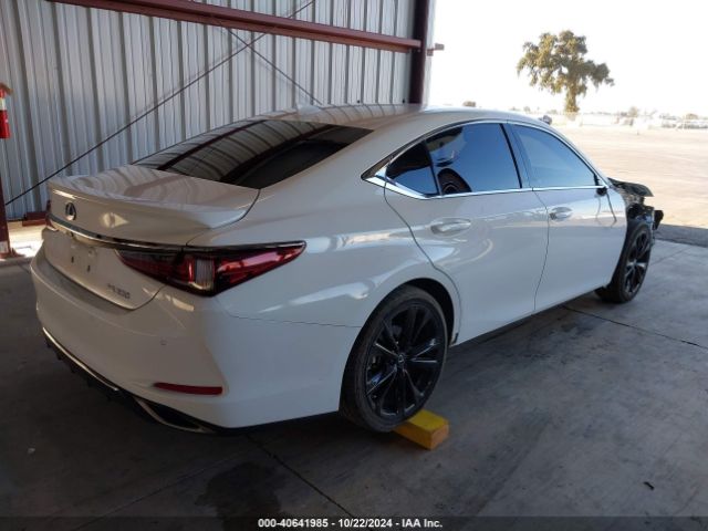 Photo 3 VIN: 58AGZ1B12NU136988 - LEXUS ES 