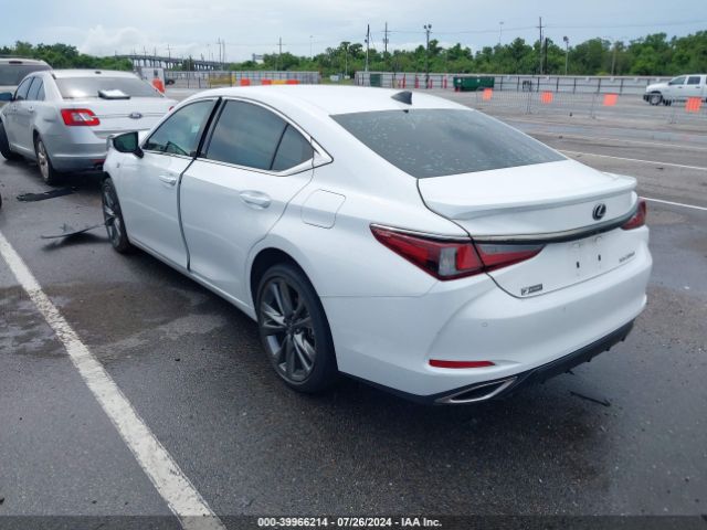 Photo 2 VIN: 58AGZ1B14LU080047 - LEXUS ES 