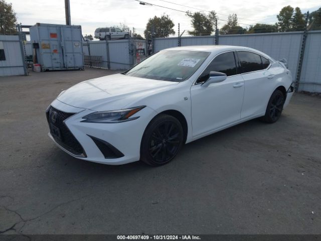 Photo 1 VIN: 58AGZ1B15NU113432 - LEXUS ES 