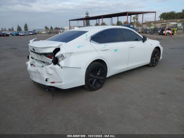 Photo 3 VIN: 58AGZ1B15NU113432 - LEXUS ES 