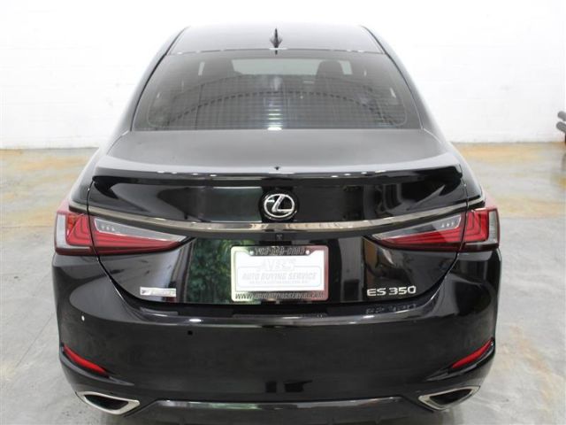 Photo 5 VIN: 58AGZ1B16LU067526 - LEXUS ES 