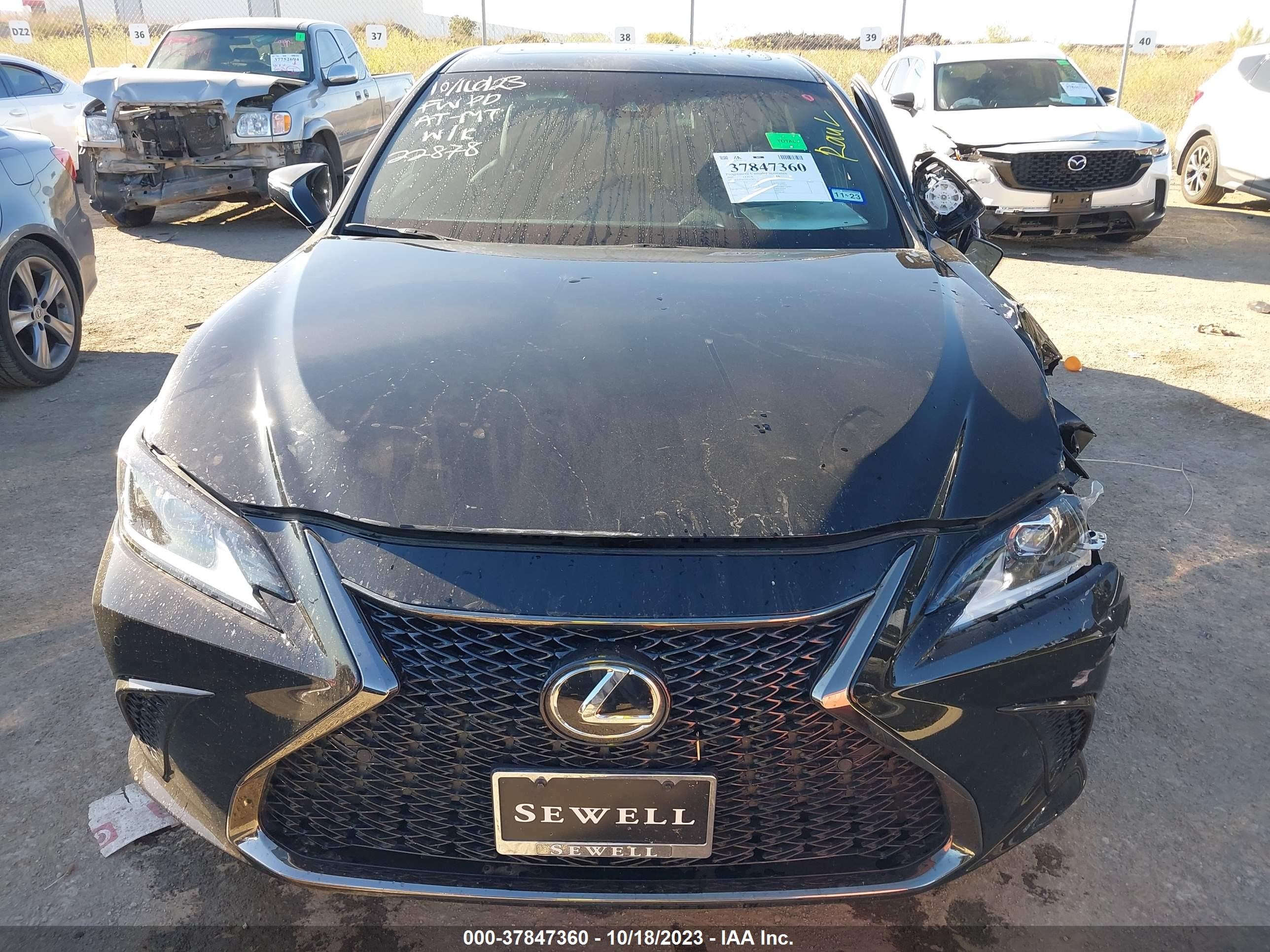 Photo 11 VIN: 58AGZ1B17NU112833 - LEXUS ES 