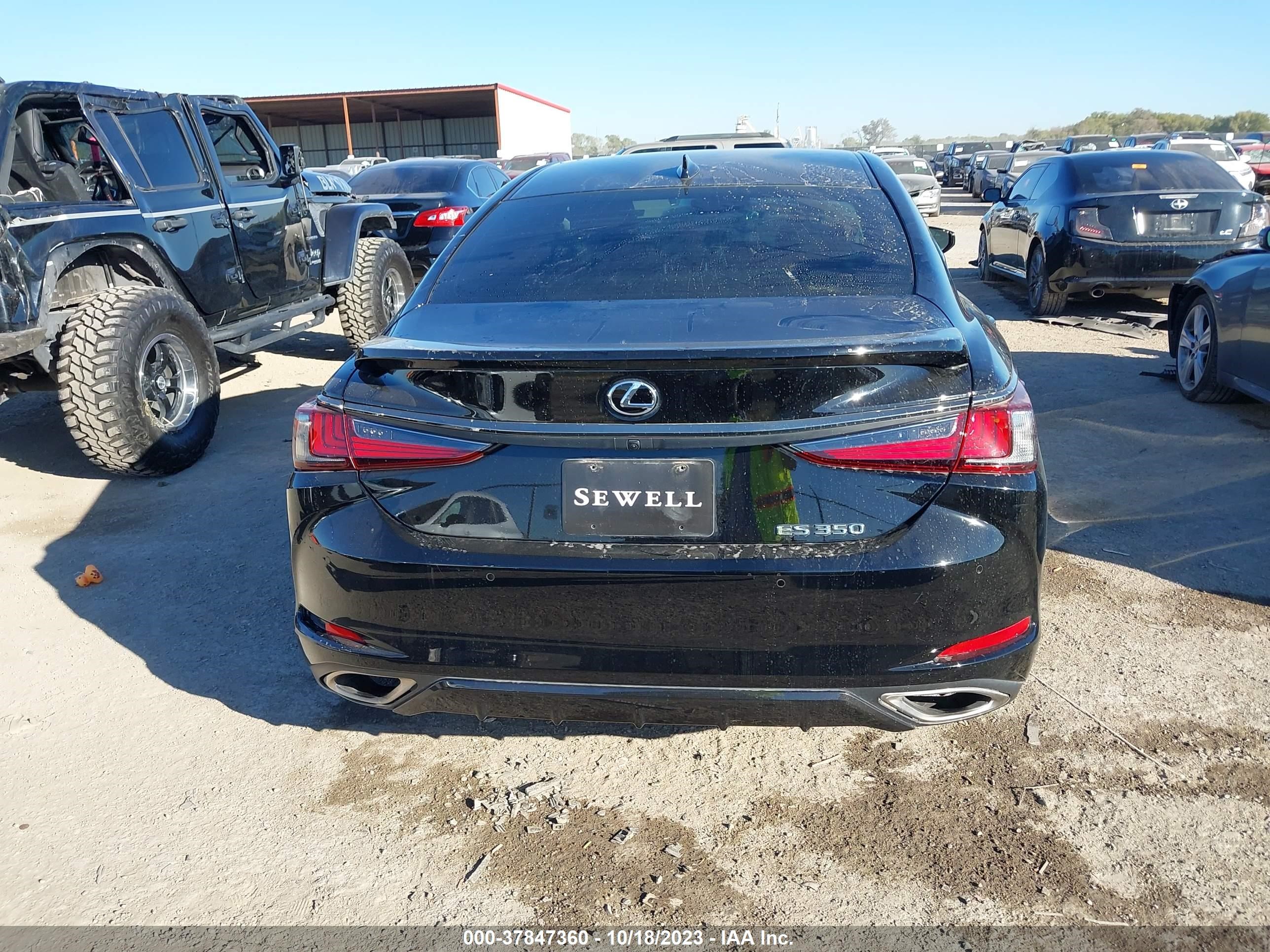 Photo 15 VIN: 58AGZ1B17NU112833 - LEXUS ES 