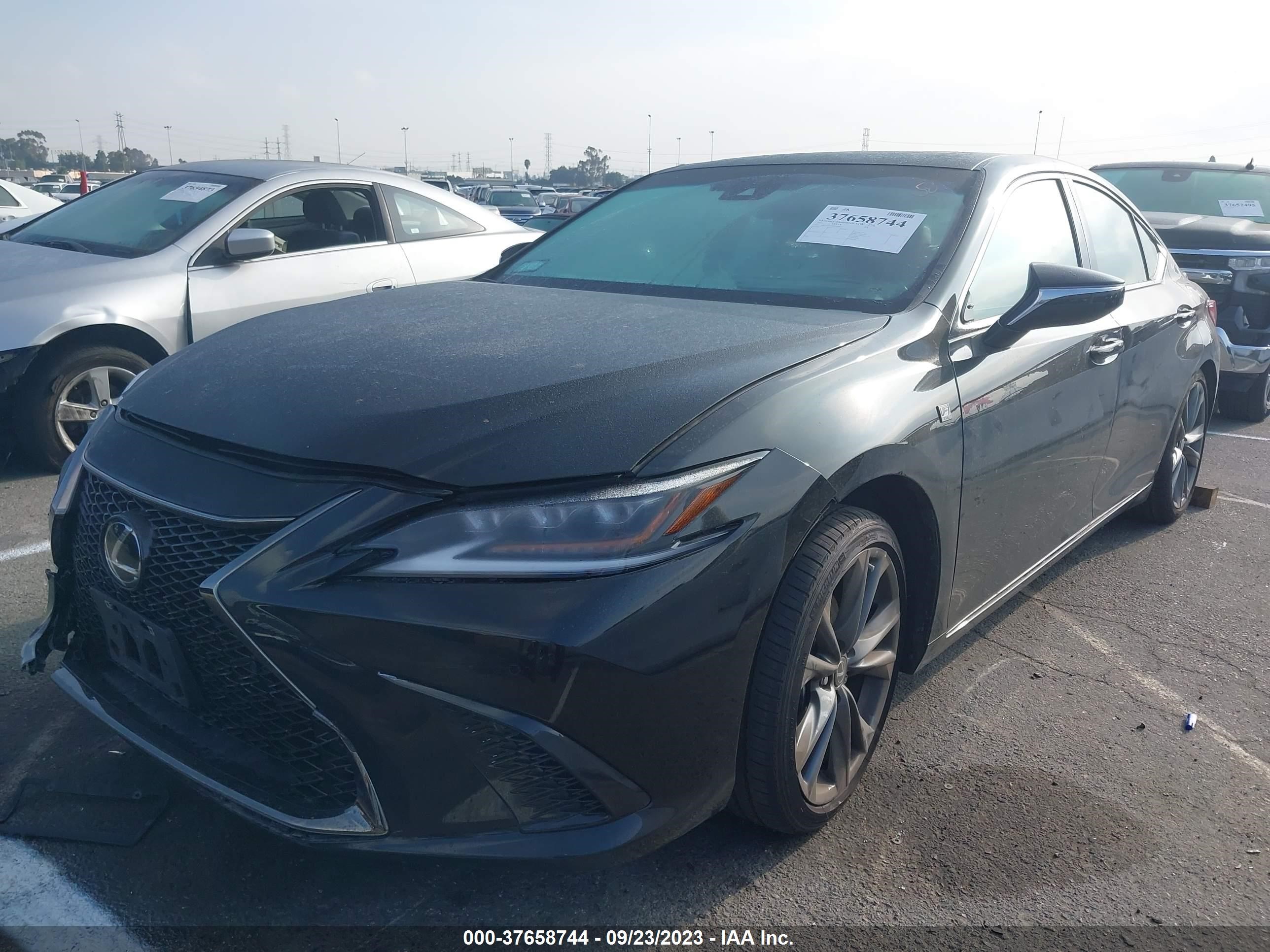 Photo 1 VIN: 58AGZ1B1XMU109827 - LEXUS ES 