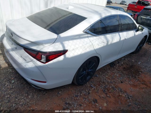 Photo 3 VIN: 58AJZ1B17RU171747 - LEXUS ES 