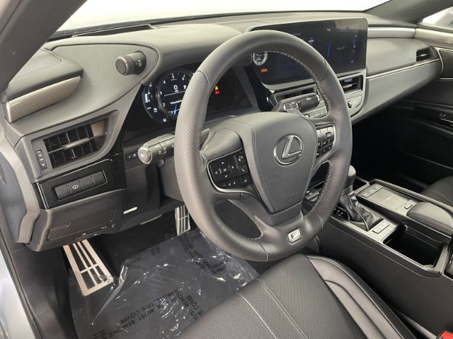 Photo 9 VIN: 58AJZ1B19NU111978 - LEXUS ES 