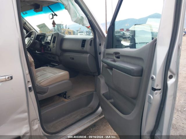 Photo 4 VIN: 5BZAF0AA1GN856351 - NISSAN NV 