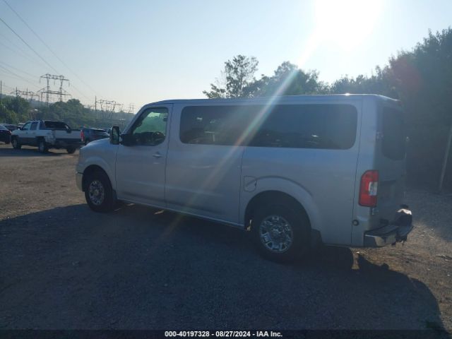 Photo 2 VIN: 5BZAF0AA1HN852611 - NISSAN NV 