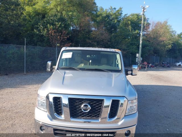 Photo 5 VIN: 5BZAF0AA1HN852611 - NISSAN NV 