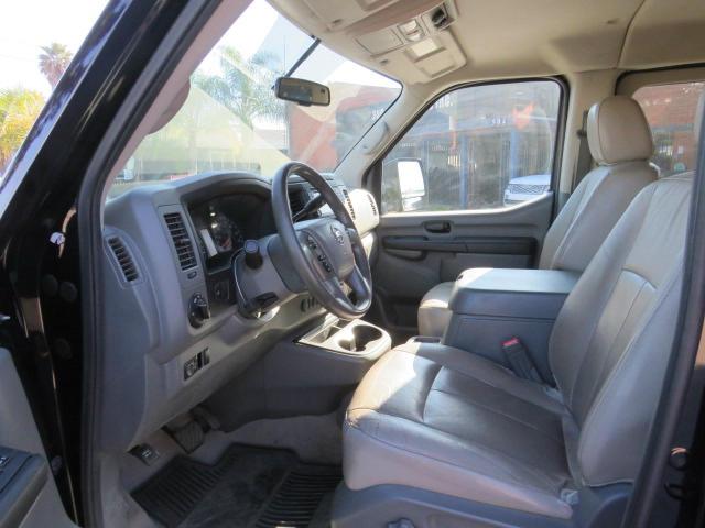 Photo 8 VIN: 5BZAF0AA2GN856231 - NISSAN NV 