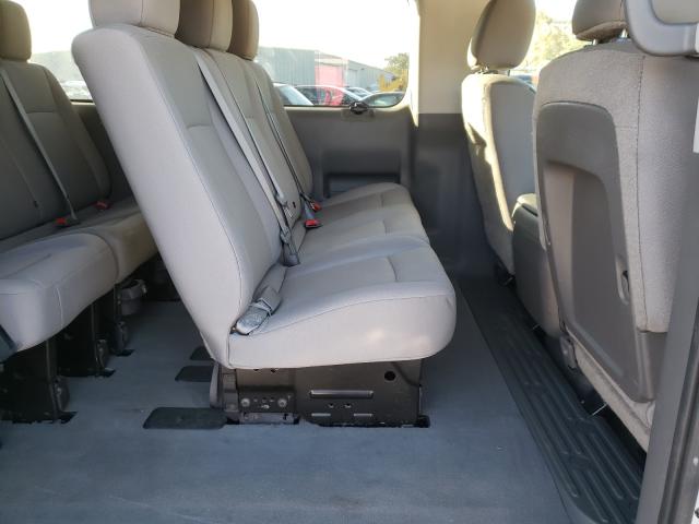 Photo 5 VIN: 5BZAF0AA2HN850432 - NISSAN NV 3500 S 