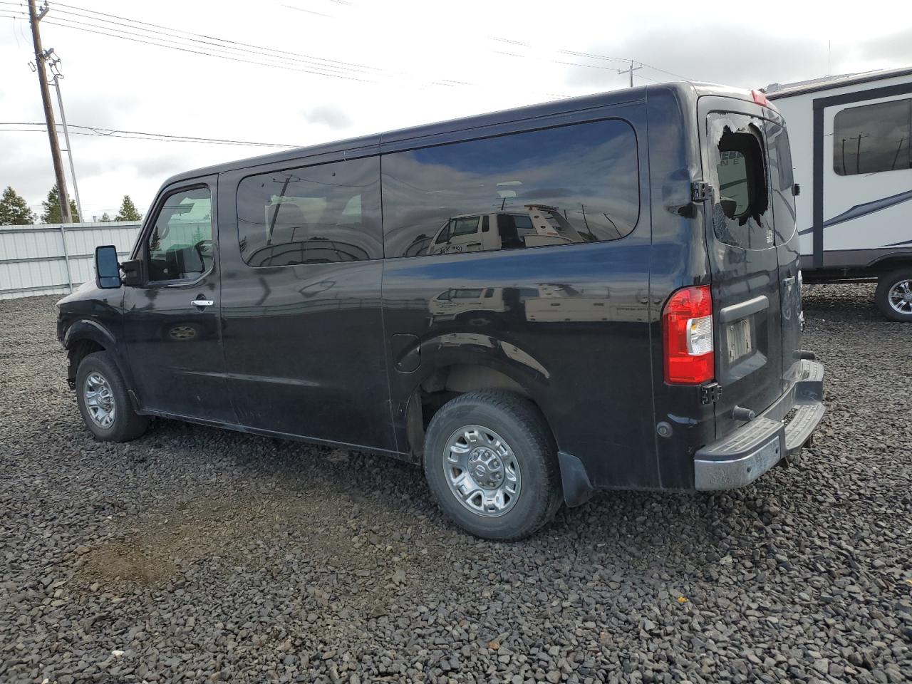 Photo 1 VIN: 5BZAF0AA3JN852440 - NISSAN NV 