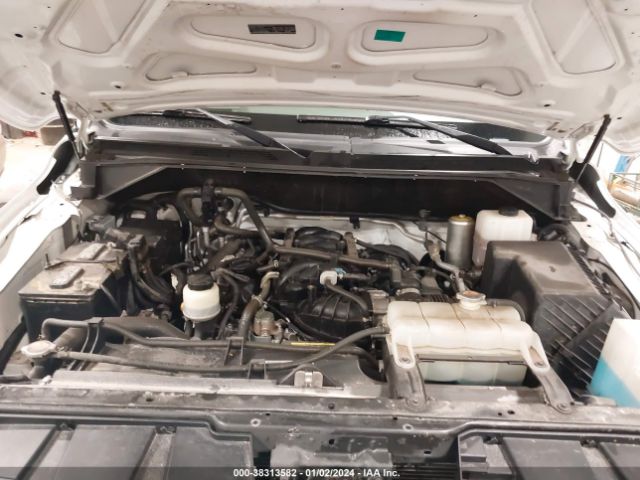 Photo 9 VIN: 5BZAF0AA4KN850701 - NISSAN NV 