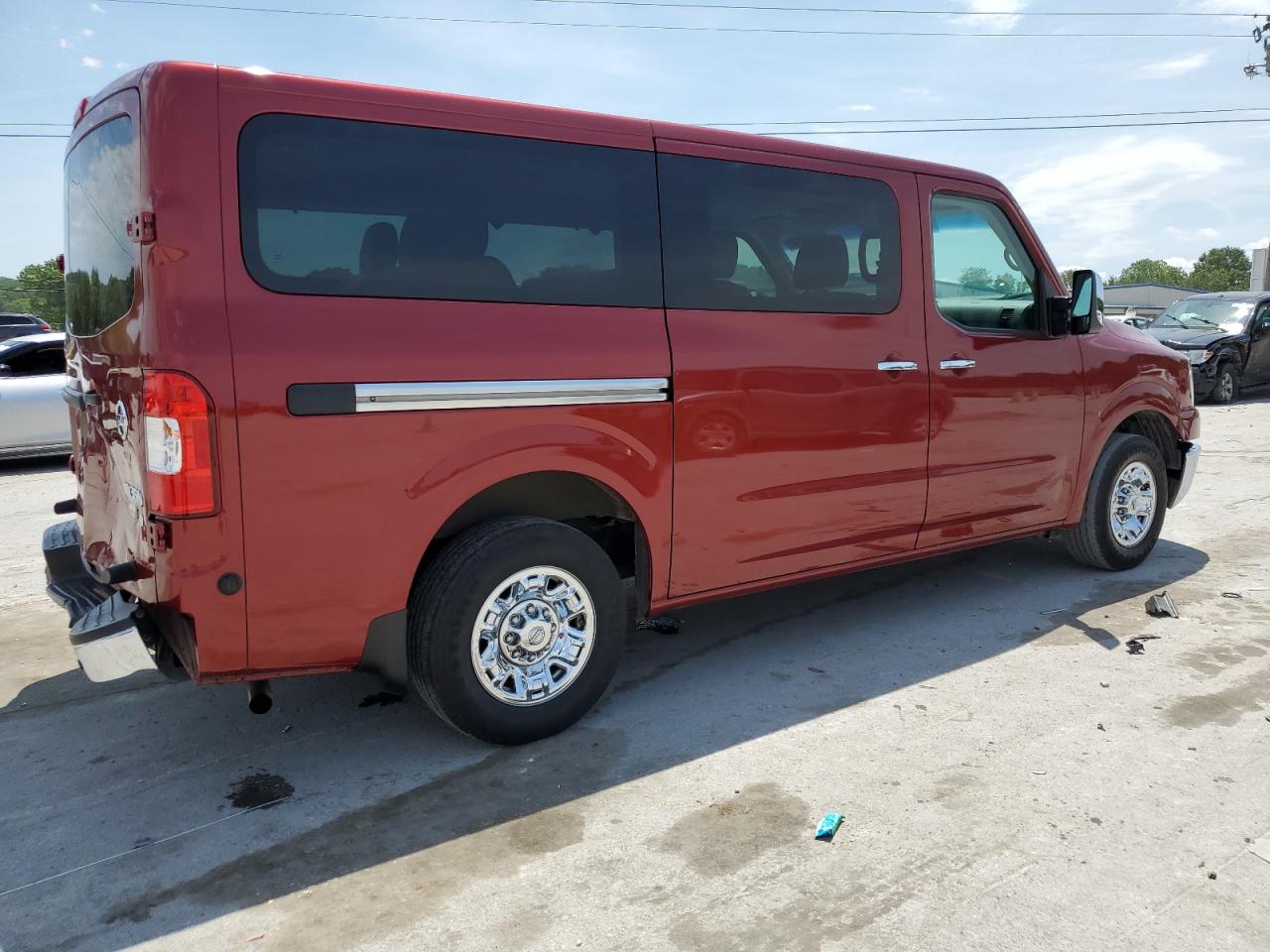 Photo 2 VIN: 5BZAF0AA5KN852926 - NISSAN NV 