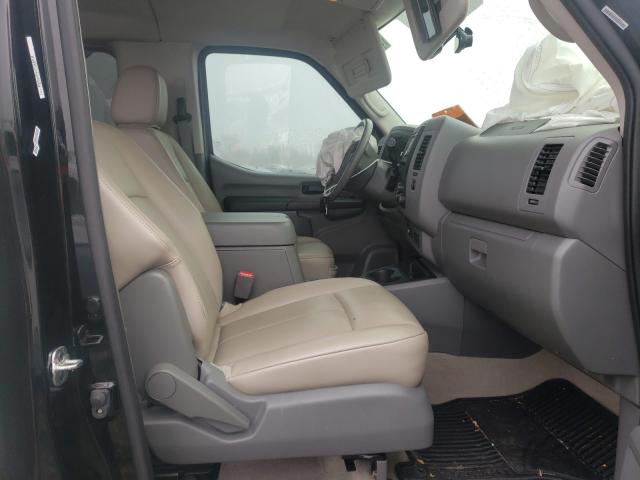 Photo 4 VIN: 5BZAF0AA6KN851431 - NISSAN NV 3500 