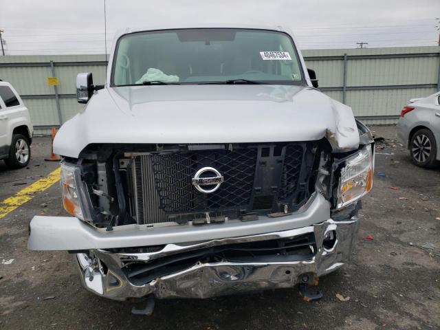 Photo 4 VIN: 5BZAF0AA7GN854927 - NISSAN NV 