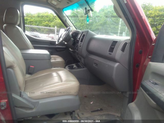 Photo 4 VIN: 5BZAF0AA7HN851396 - NISSAN NV PASSENGER 