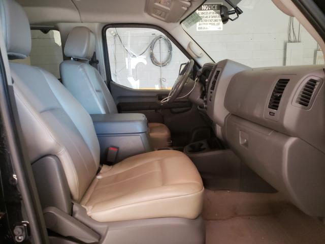 Photo 4 VIN: 5BZAF0AA9HN851724 - NISSAN NV 3500 S 