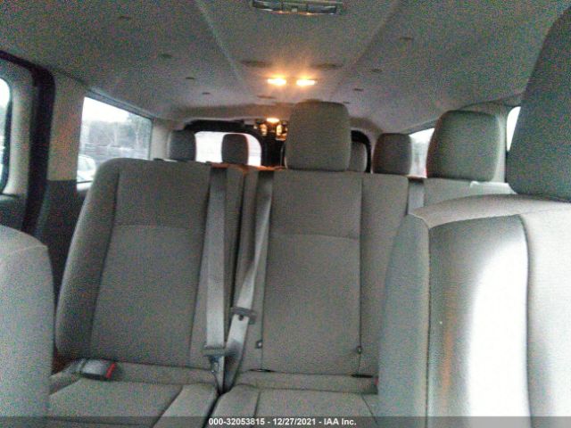 Photo 7 VIN: 5BZBF0AA2KN850460 - NISSAN NV PASSENGER 