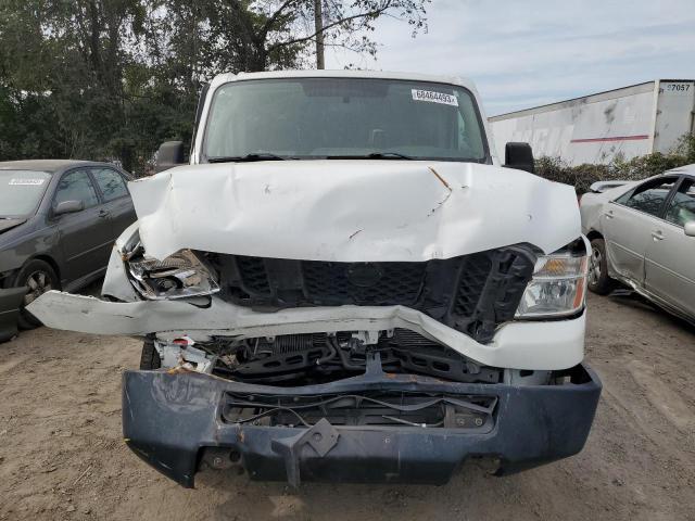 Photo 4 VIN: 5BZBF0AA3FN850148 - NISSAN NV 