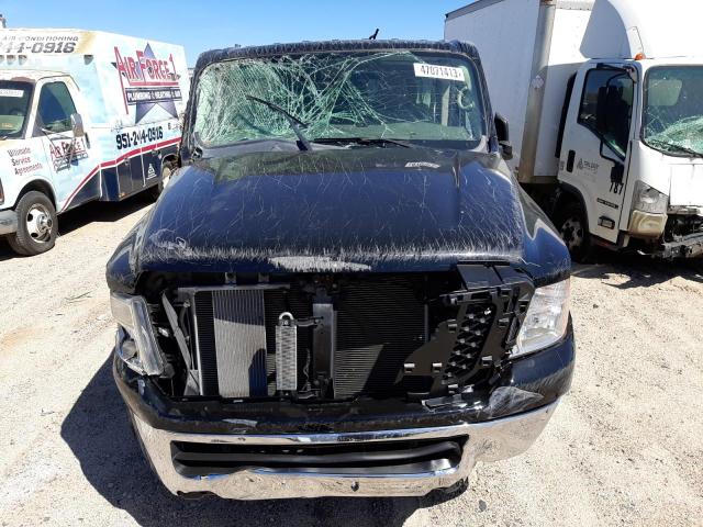 Photo 4 VIN: 5BZBF0AA5HN850123 - NISSAN NV 3500 S 