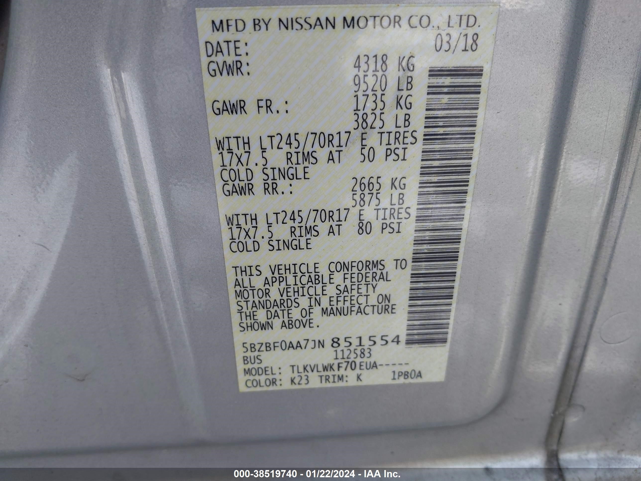 Photo 8 VIN: 5BZBF0AA7JN851554 - NISSAN NV 