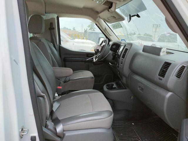 Photo 4 VIN: 5BZBF0AA7LN852240 - NISSAN NV 3500 