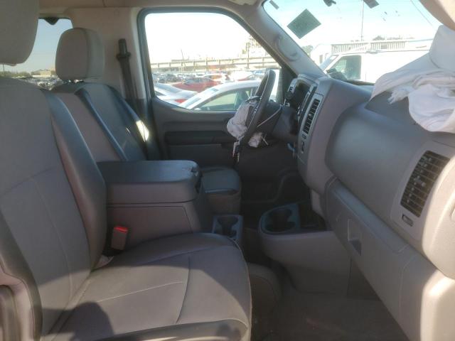 Photo 4 VIN: 5BZBF0AA9JN851149 - NISSAN NV 3500 S 