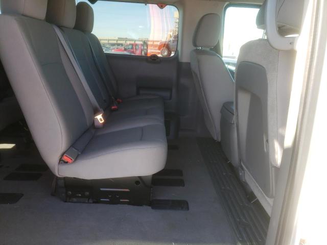 Photo 5 VIN: 5BZBF0AA9JN851149 - NISSAN NV 3500 S 