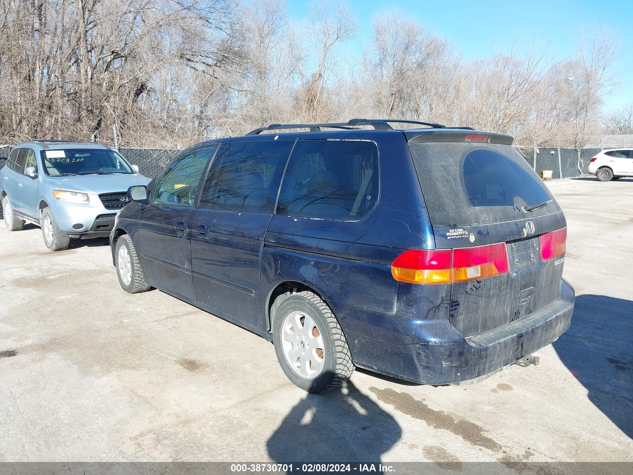 Photo 2 VIN: 5FNRL18003B066305 - HONDA ODYSSEY 