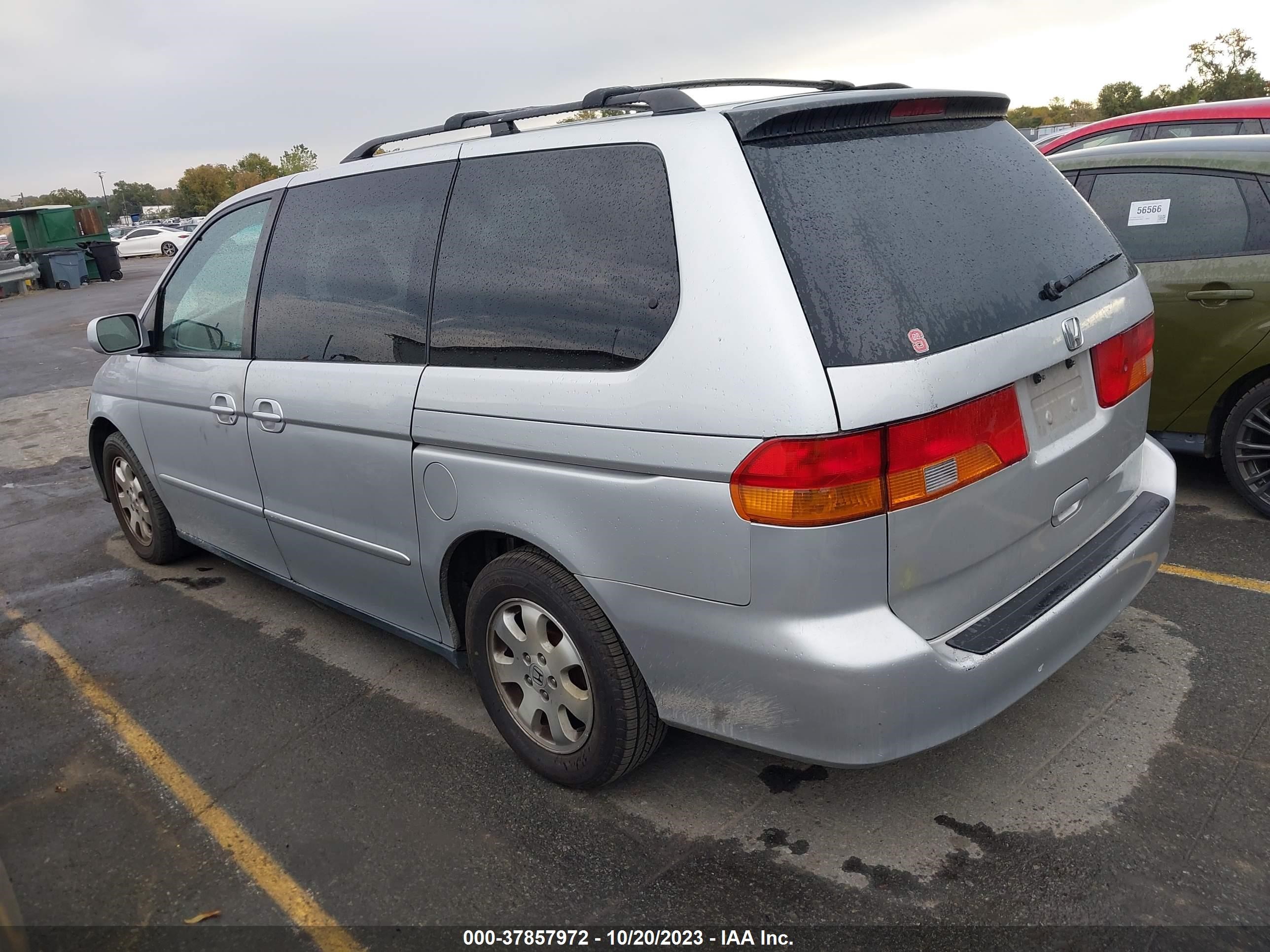 Photo 2 VIN: 5FNRL18023B069061 - HONDA ODYSSEY 