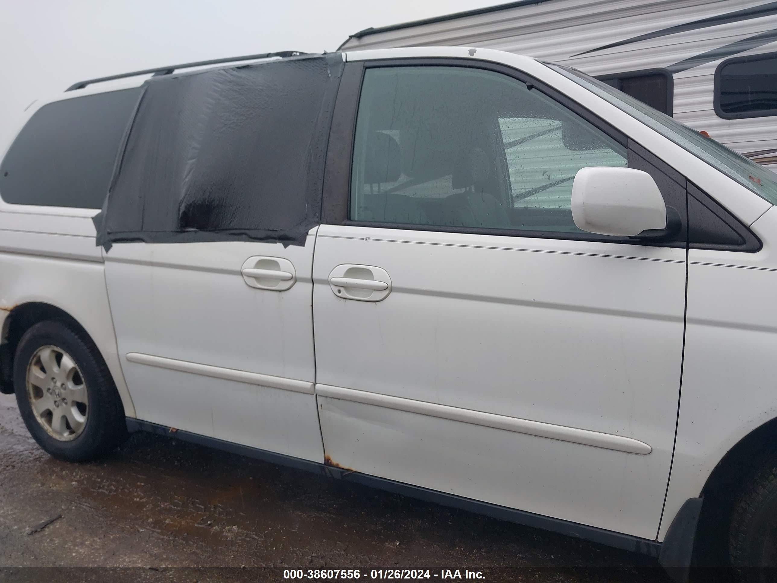 Photo 5 VIN: 5FNRL18023B106433 - HONDA ODYSSEY 