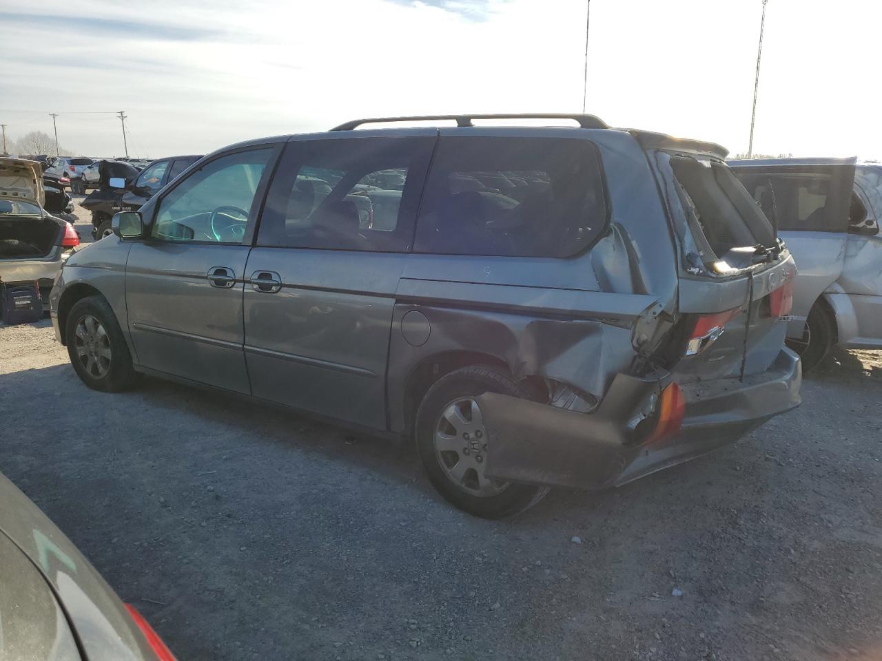 Photo 1 VIN: 5FNRL18042B025402 - HONDA ODYSSEY 