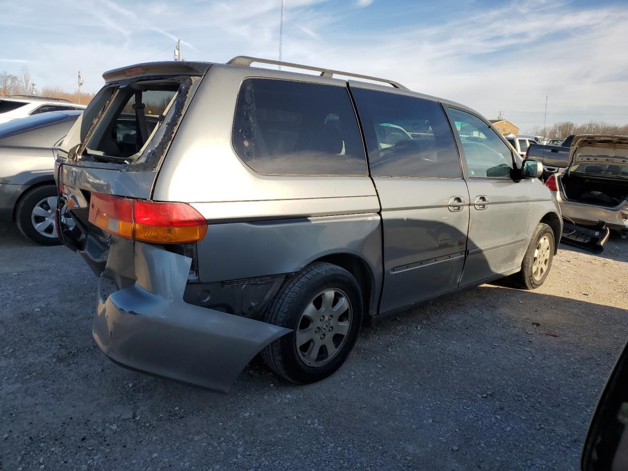 Photo 2 VIN: 5FNRL18042B025402 - HONDA ODYSSEY 