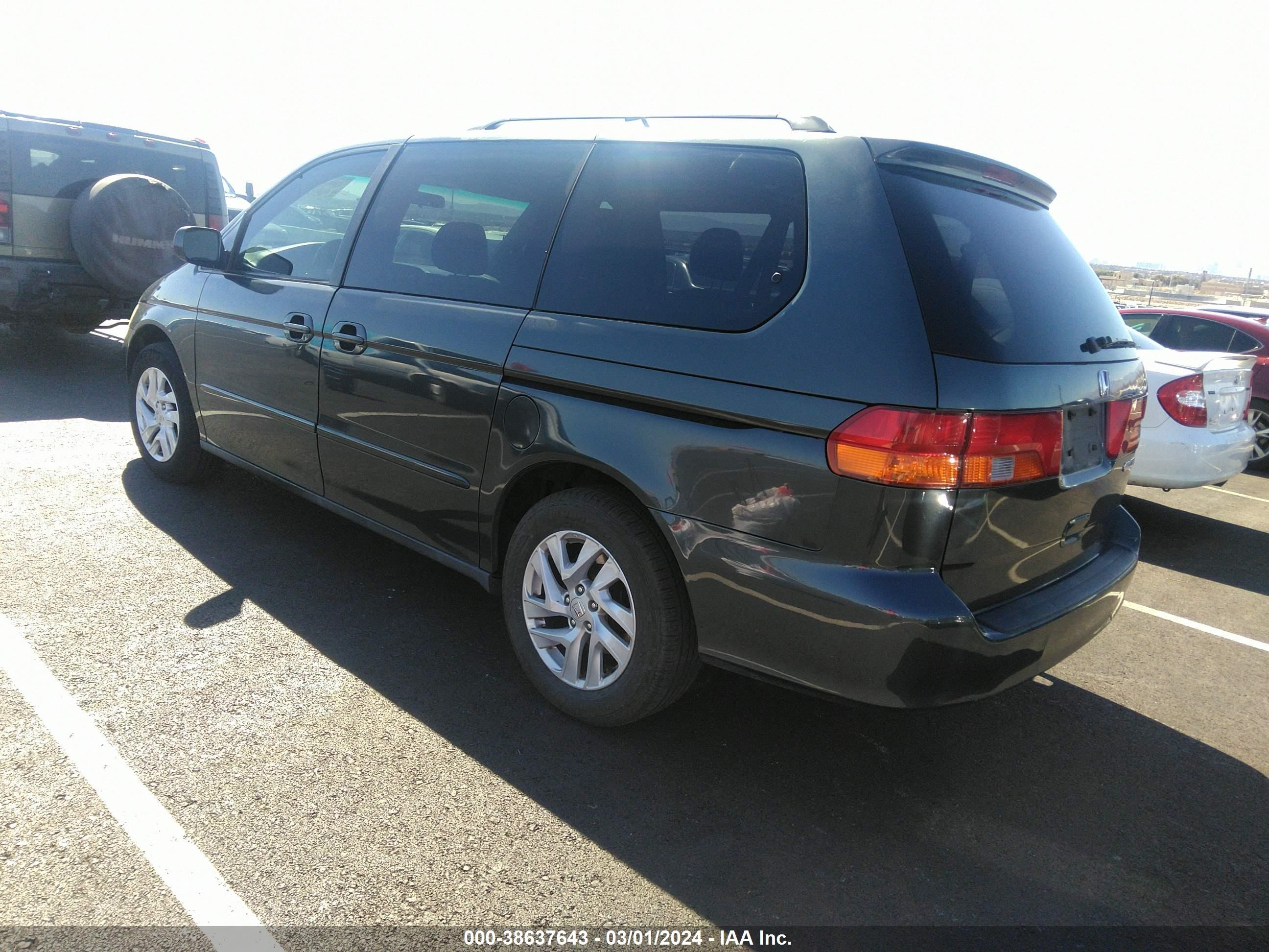 Photo 2 VIN: 5FNRL18053B086159 - HONDA ODYSSEY 