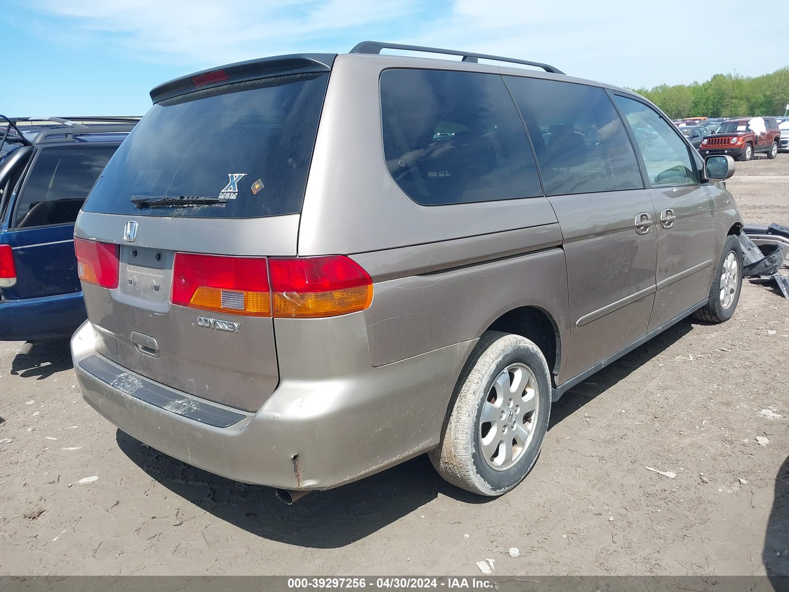 Photo 3 VIN: 5FNRL18054B068004 - HONDA ODYSSEY 