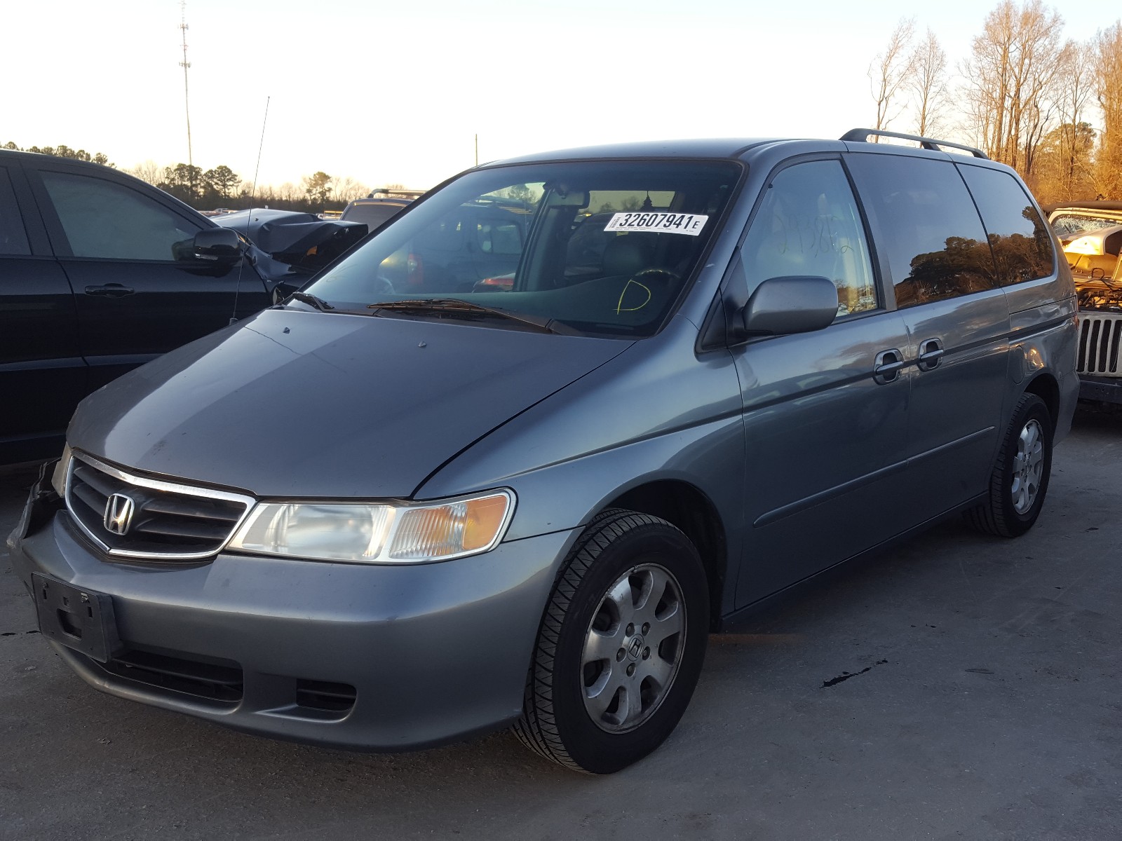 Photo 1 VIN: 5FNRL18072B035230 - HONDA ODYSSEY EX 