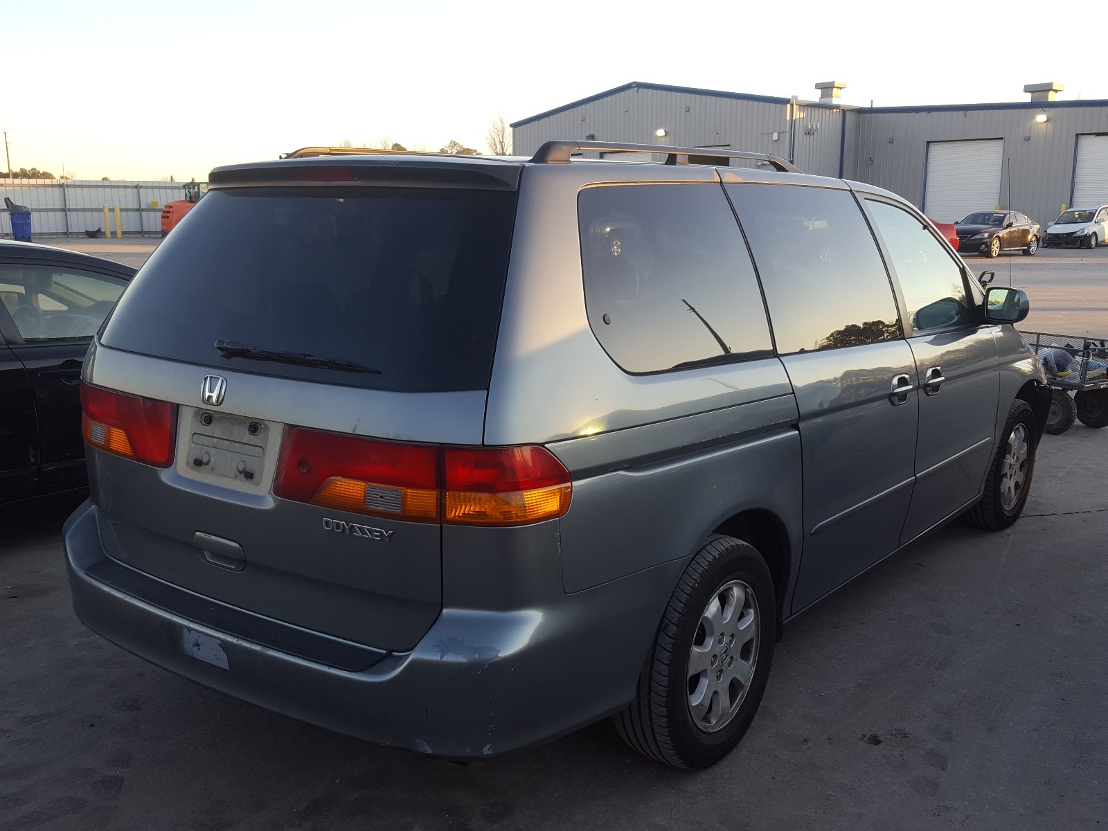 Photo 3 VIN: 5FNRL18072B035230 - HONDA ODYSSEY EX 