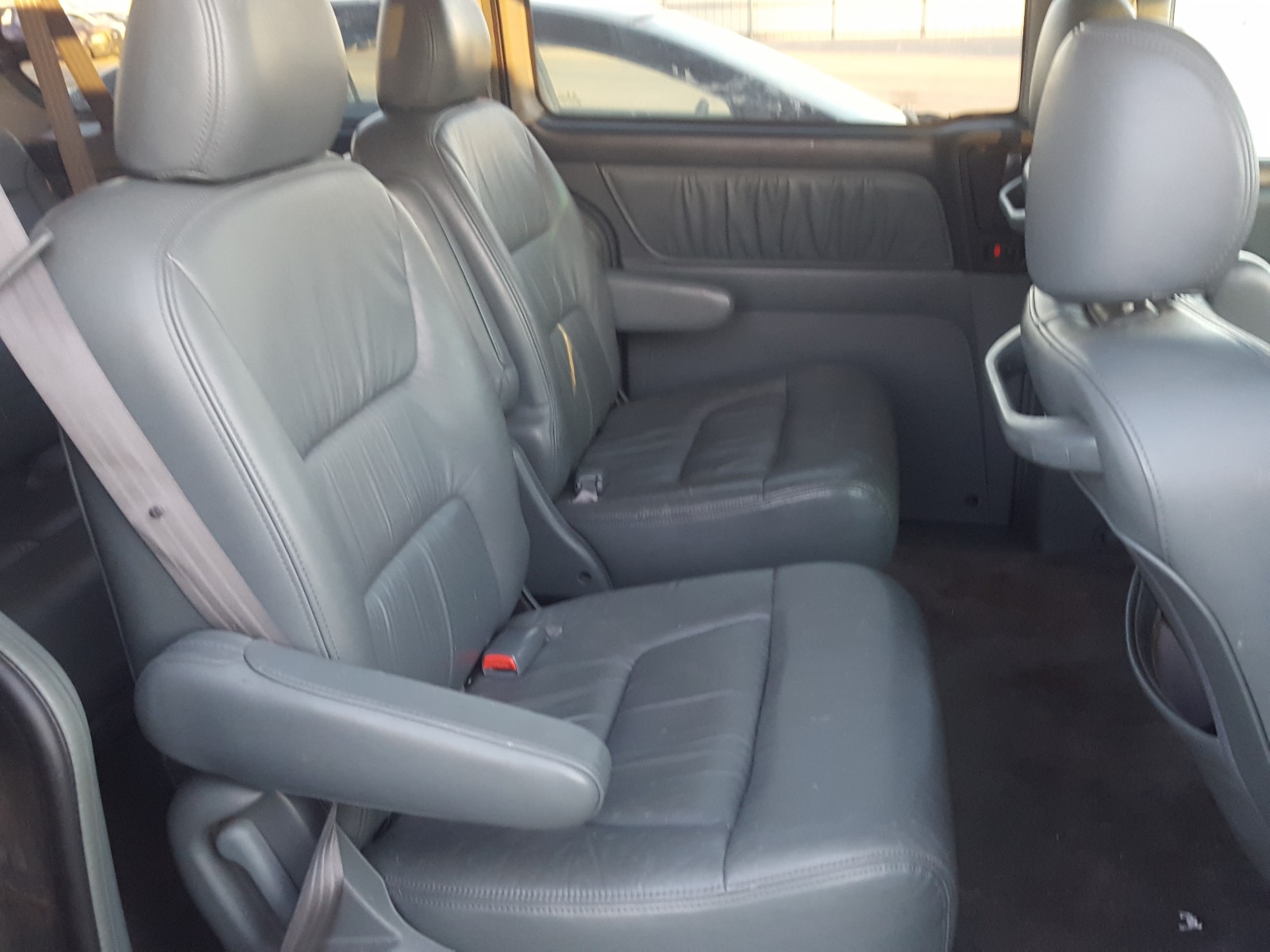 Photo 5 VIN: 5FNRL18072B035230 - HONDA ODYSSEY EX 