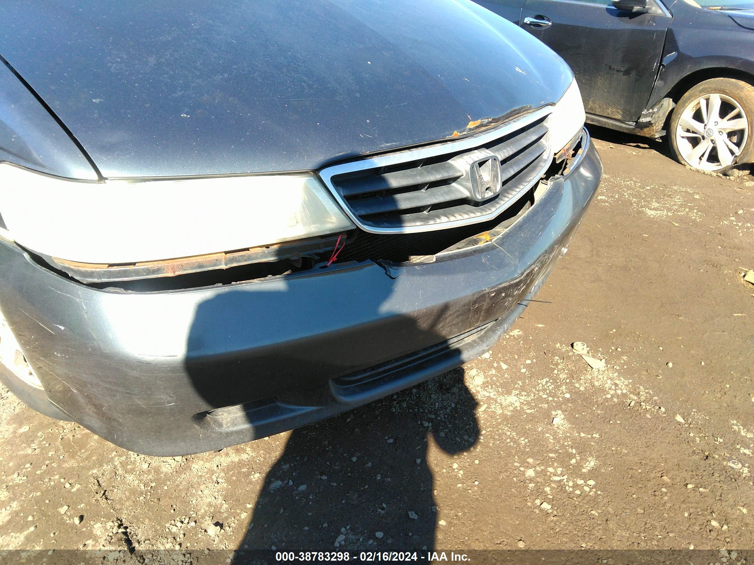 Photo 5 VIN: 5FNRL18094B042473 - HONDA ODYSSEY 