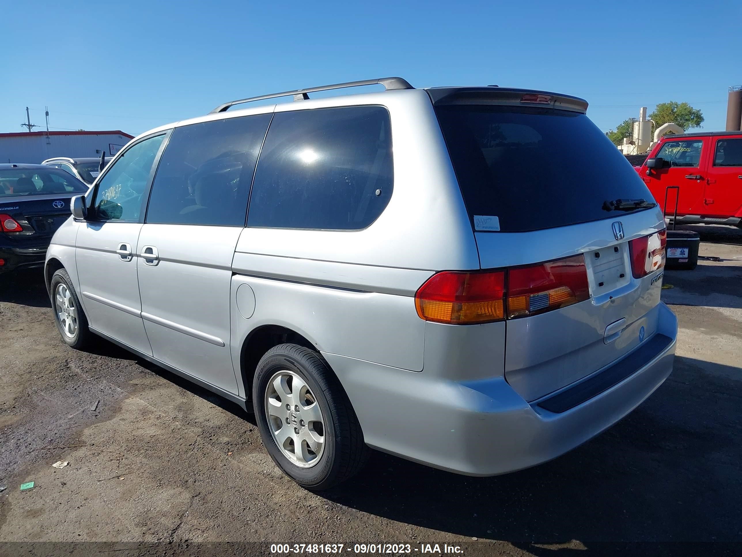 Photo 2 VIN: 5FNRL18622B048536 - HONDA ODYSSEY 