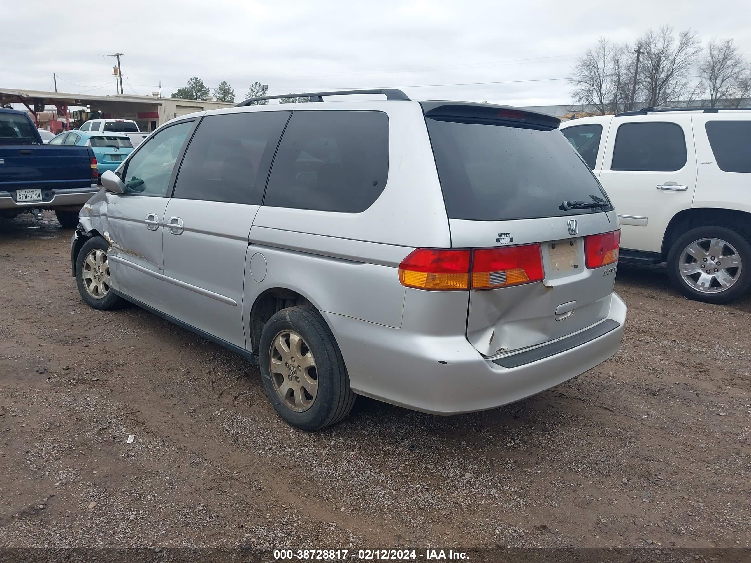 Photo 2 VIN: 5FNRL18632B049419 - HONDA ODYSSEY 