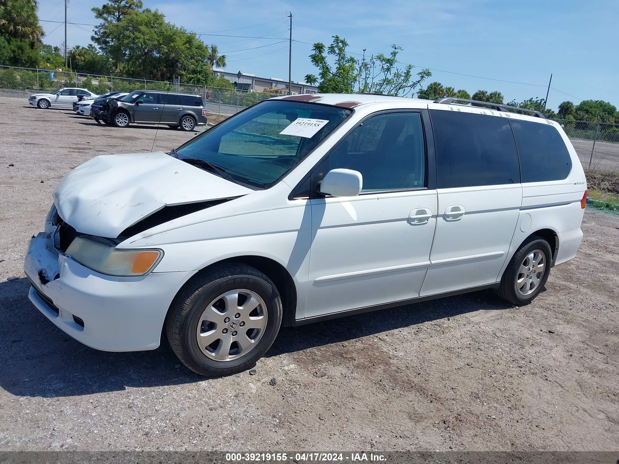 Photo 14 VIN: 5FNRL18633B115095 - HONDA ODYSSEY 