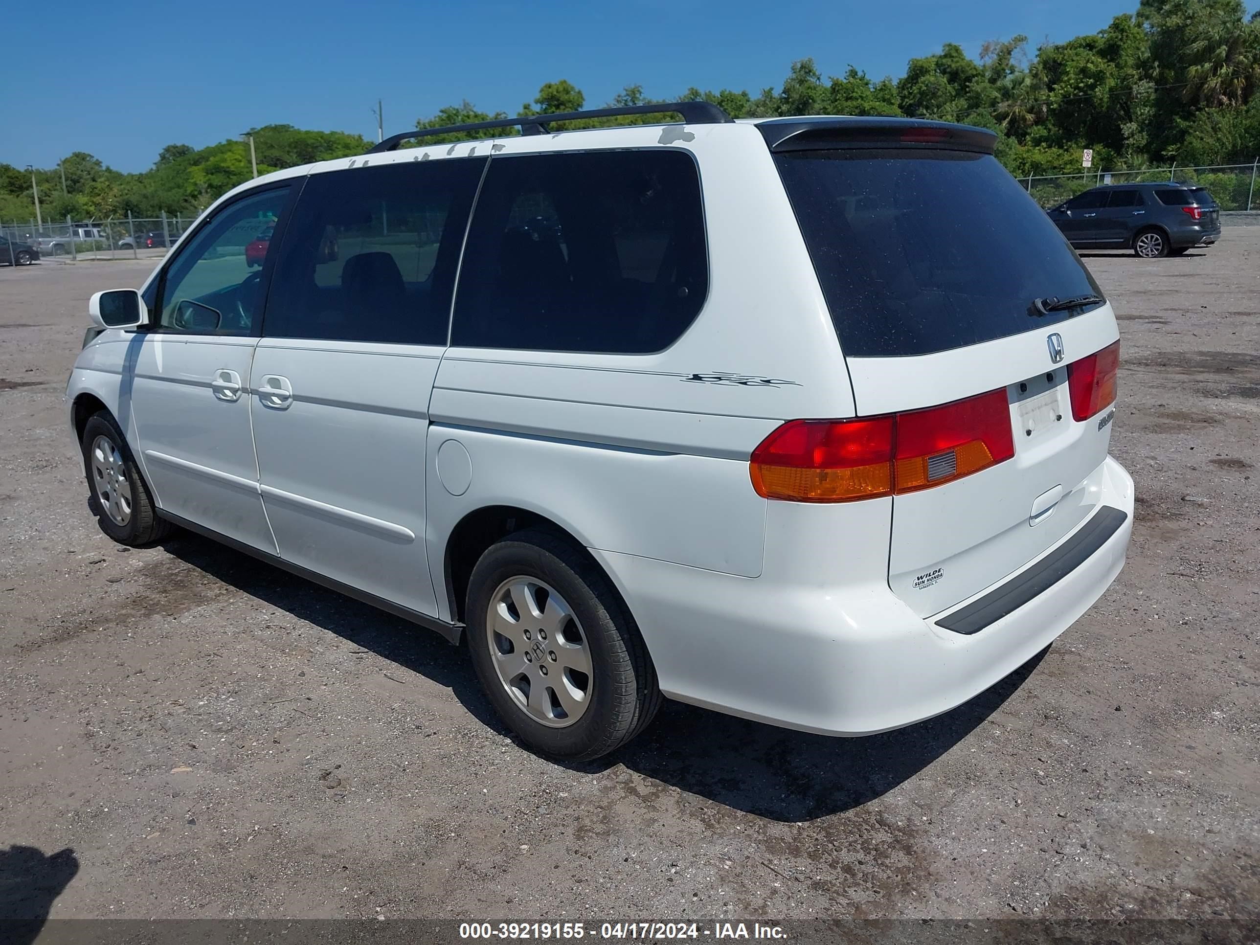 Photo 2 VIN: 5FNRL18633B115095 - HONDA ODYSSEY 