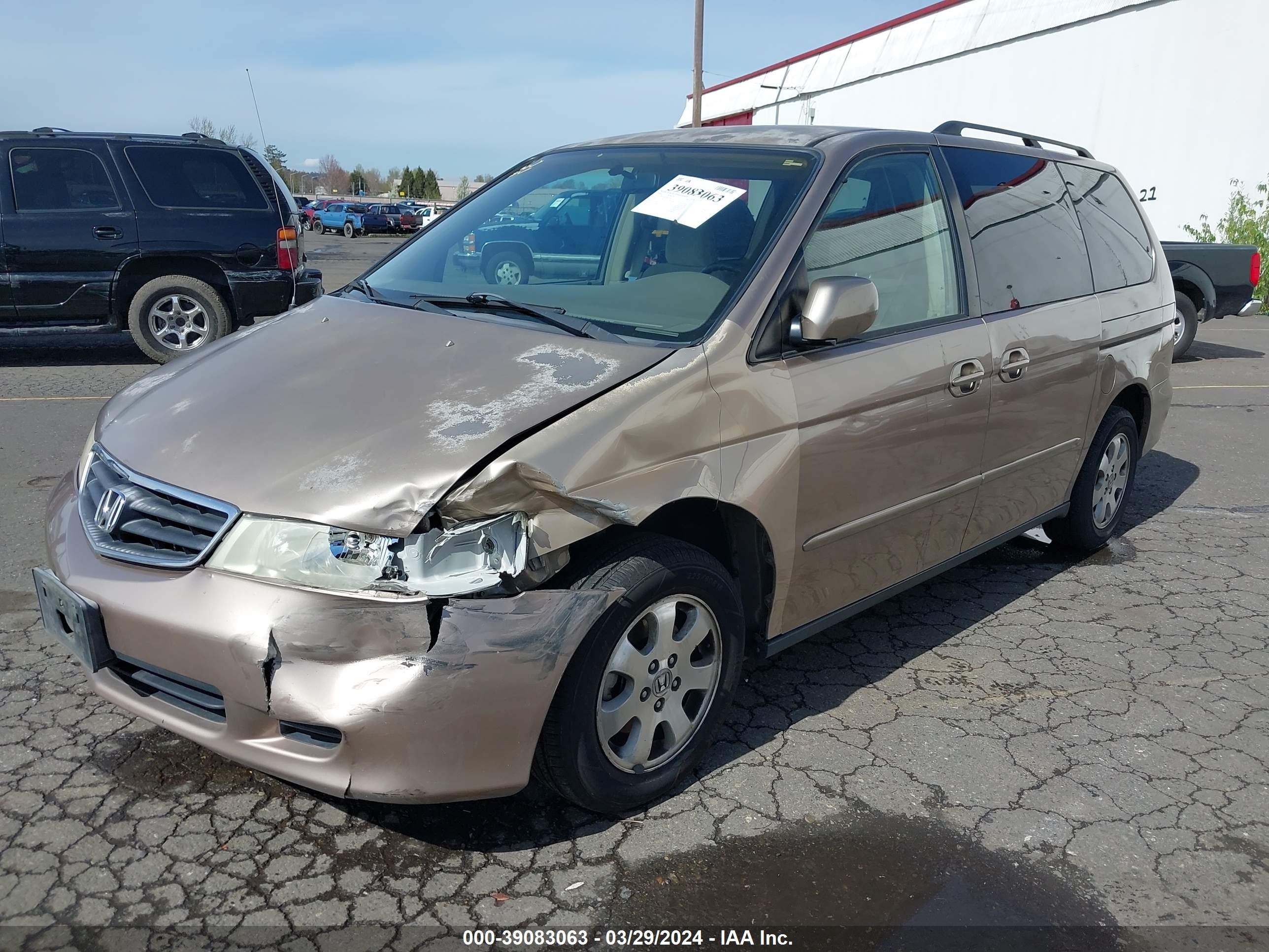 Photo 1 VIN: 5FNRL18633B122841 - HONDA ODYSSEY 