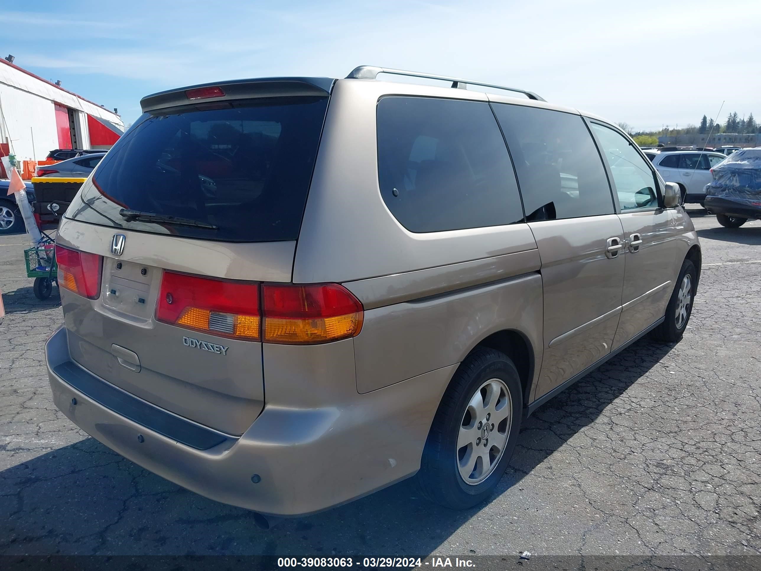 Photo 3 VIN: 5FNRL18633B122841 - HONDA ODYSSEY 