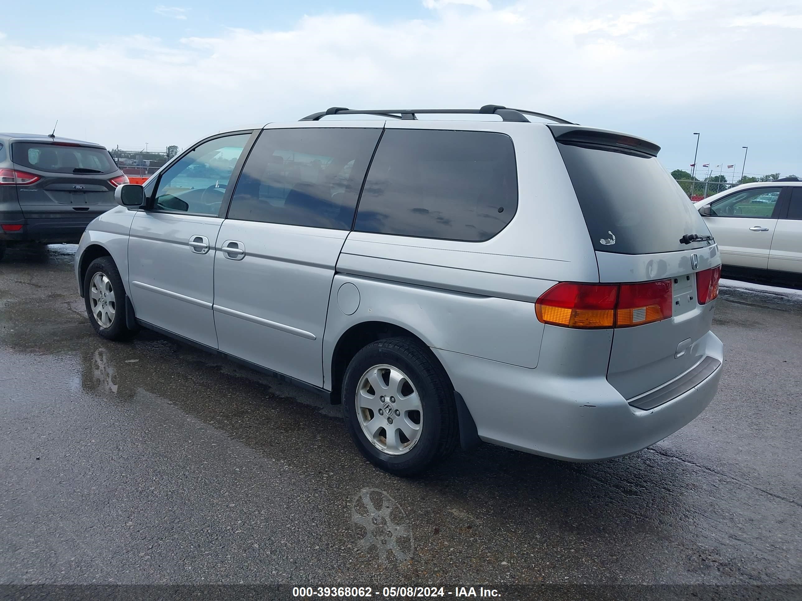 Photo 2 VIN: 5FNRL18634B061587 - HONDA ODYSSEY 