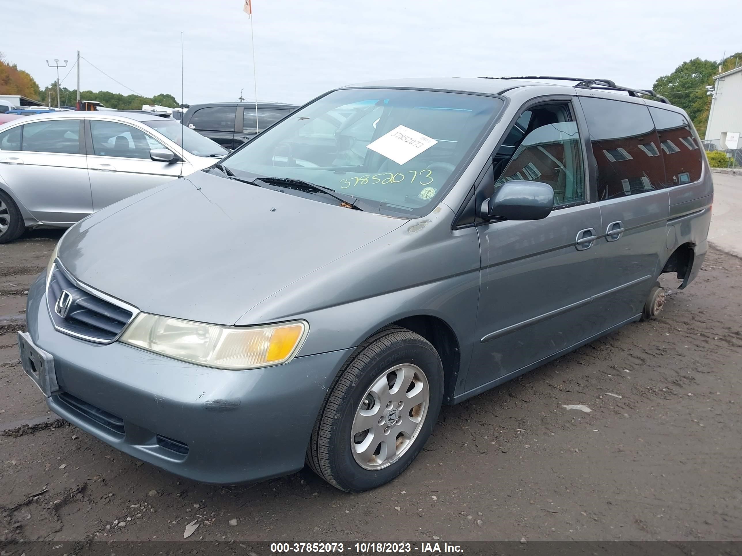 Photo 1 VIN: 5FNRL18732B042396 - HONDA ODYSSEY 