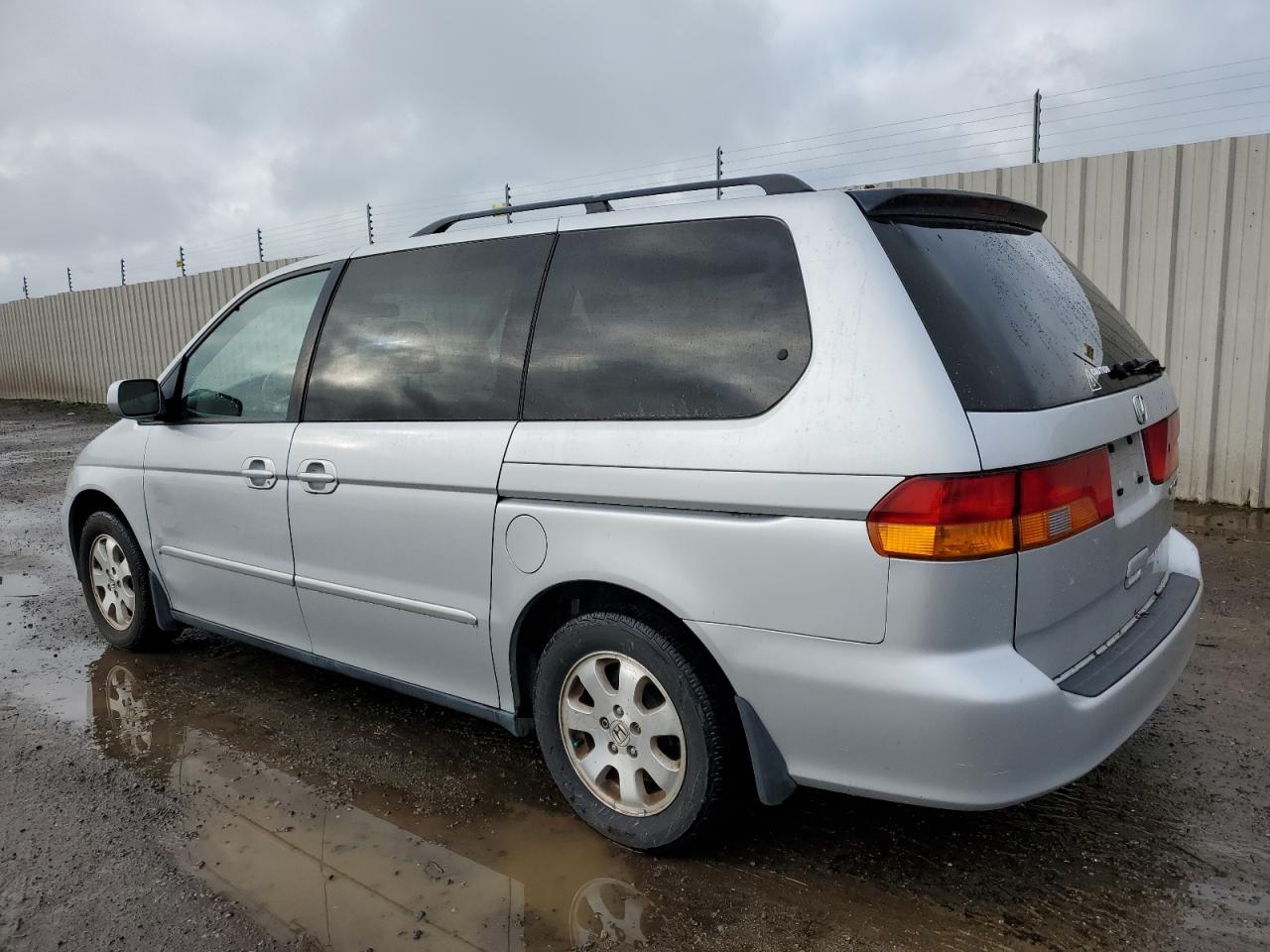 Photo 1 VIN: 5FNRL18734B088572 - HONDA ODYSSEY 